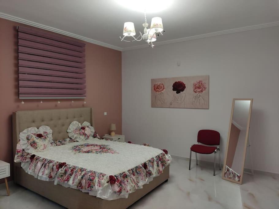 دروسيا Ebony And Ivory Suites المظهر الخارجي الصورة