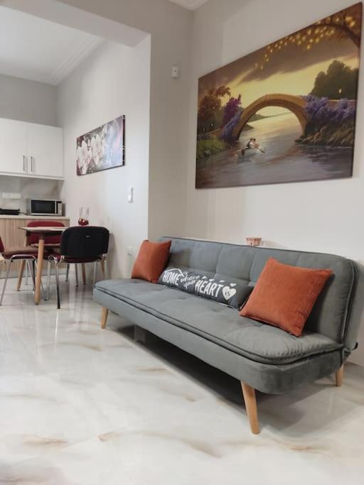 دروسيا Ebony And Ivory Suites المظهر الخارجي الصورة
