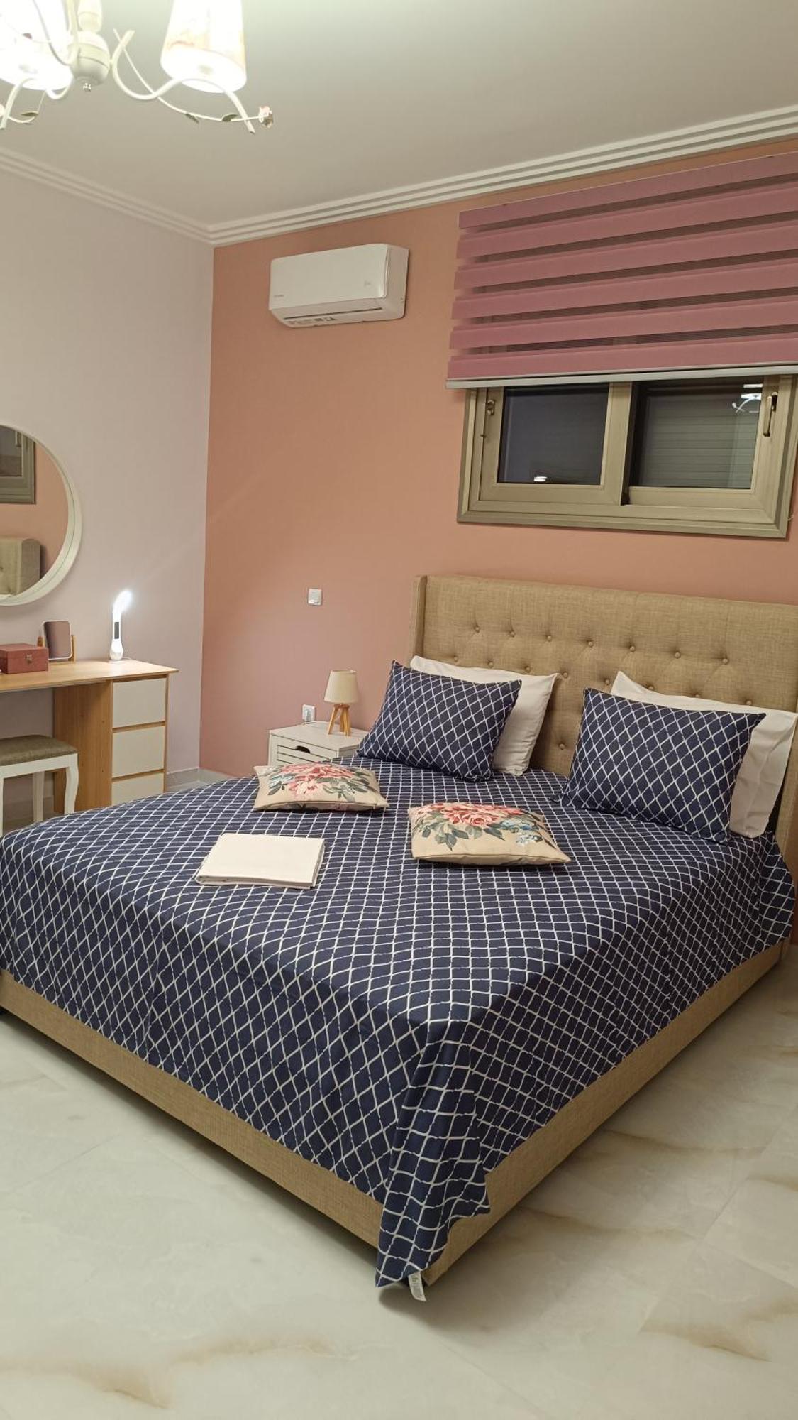 دروسيا Ebony And Ivory Suites المظهر الخارجي الصورة