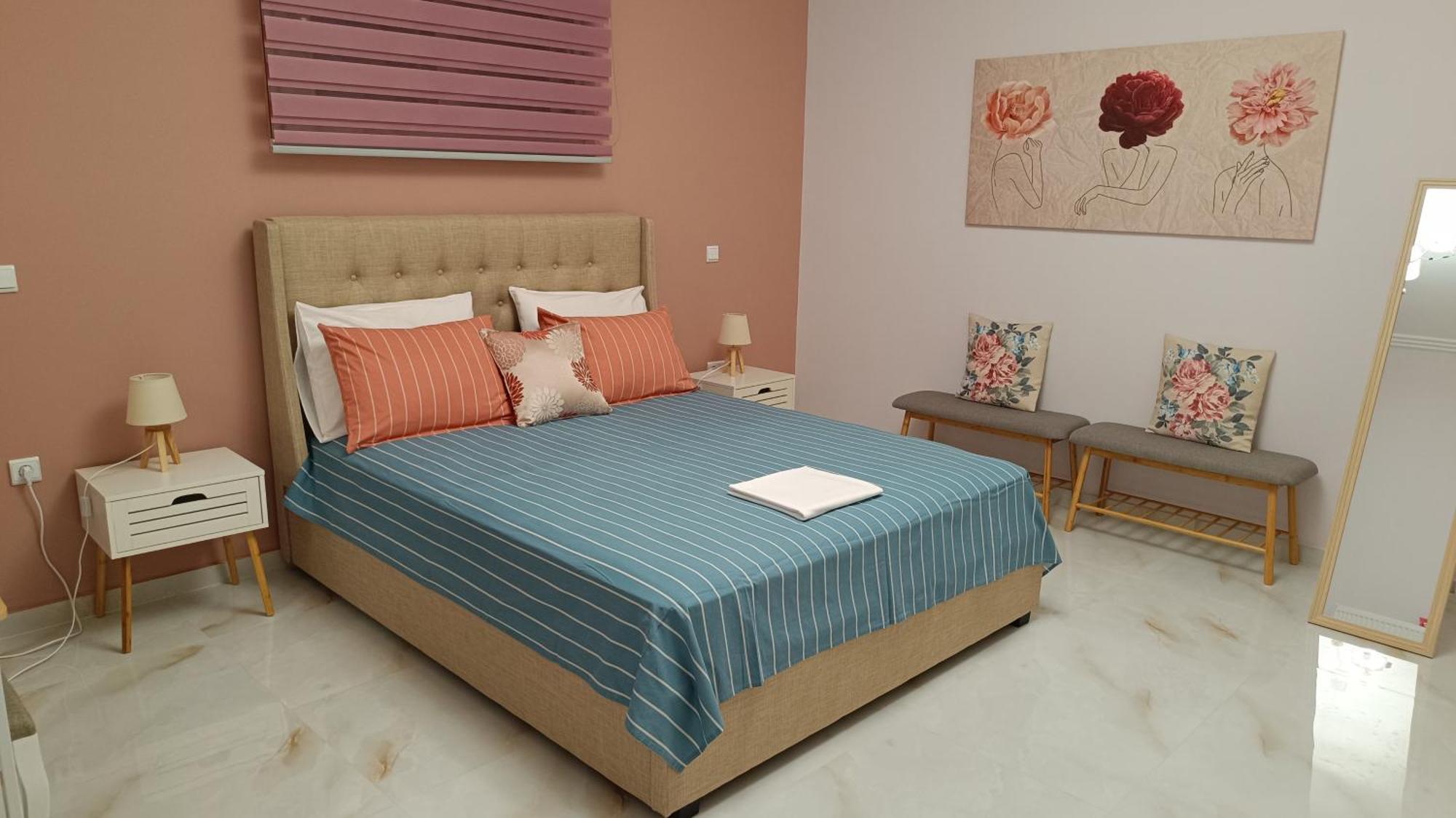دروسيا Ebony And Ivory Suites المظهر الخارجي الصورة